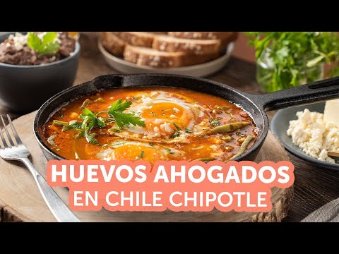 Huevos Ahogados en Chile Chilpotle | kiwilimón