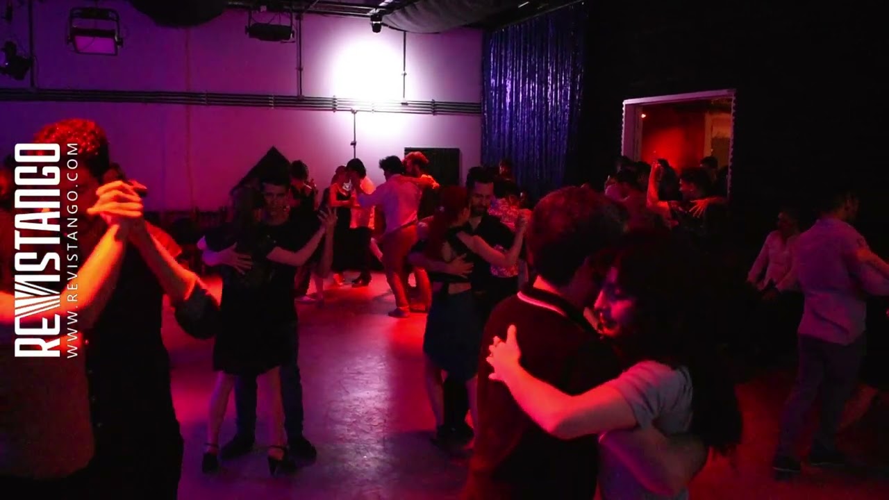 #18 TANGO BARDO en JUERNES Milonga | Roberto Minondi | Orquesta Tanguera Live | Fernando Carrasco