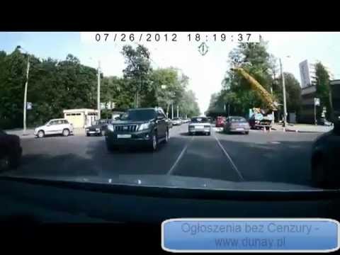 Świeże wypadki samochodowe z Rosji 2012 x3