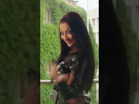 Sandra Rešić i Uroš Živković  - Pusti