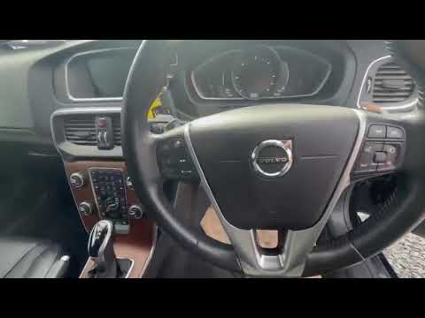 2017 VOLVO V40 2.0D4 INSCRIPTION 5DR AUTO - Image 2