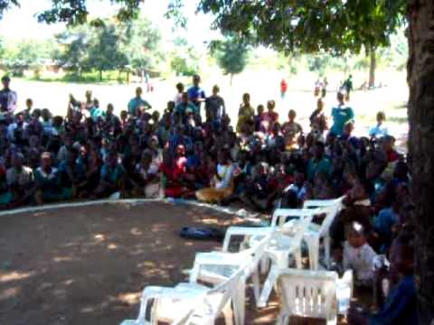 Eindceremonie Malawi.MOV