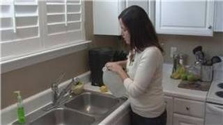 Housekeeping Tips : How to Remove Odors From a Garbage Disposal