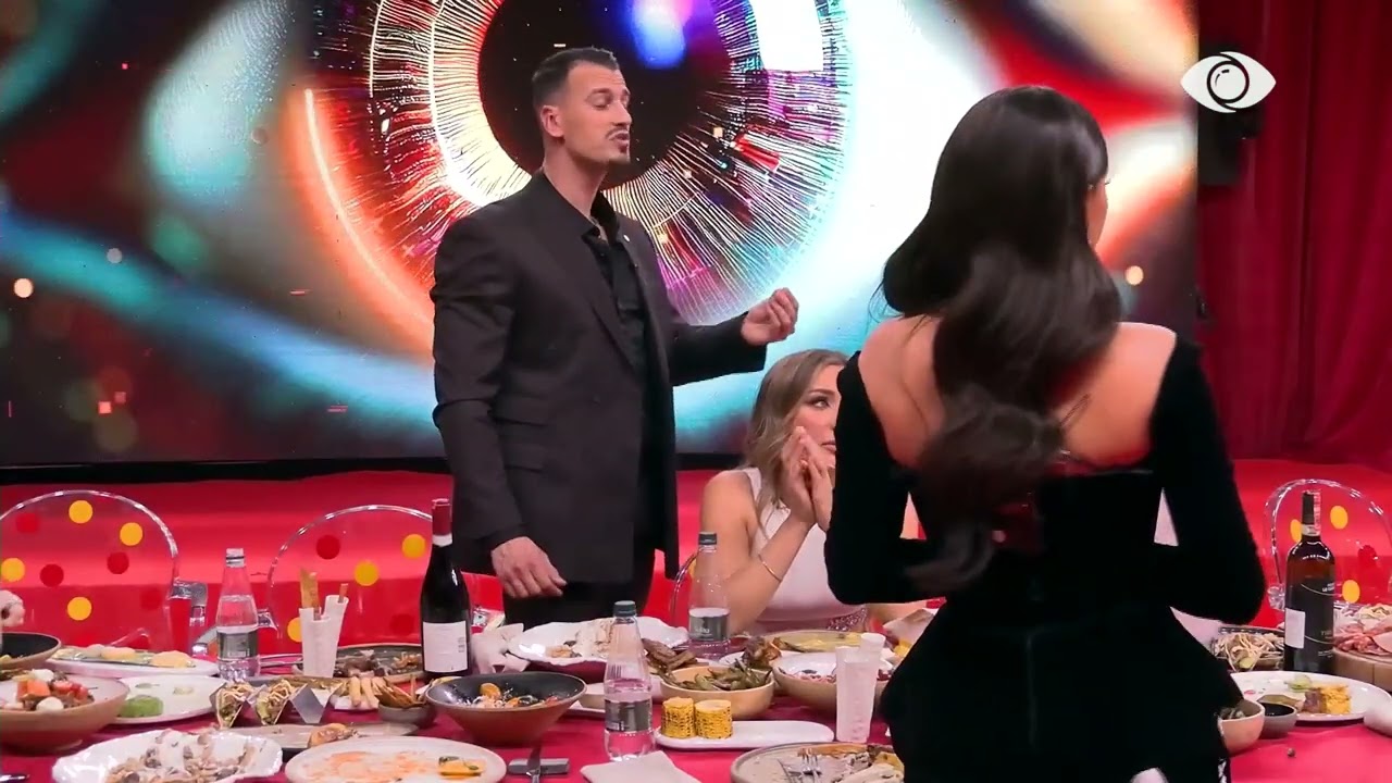 “Edhe ti ke prekur flokët e mi…”/ Mateo diskuton me Gretën