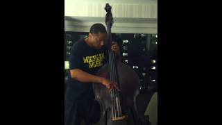 Hurst&#39;s Face, Ray Brown&#39;s bass!!!