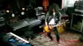 Tears in heaven -Elton John, Rod Stewart, Ozzy and Kelly osbourne, Velvet Revolver and more