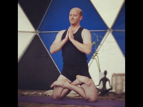 Iyengar yoga demonstration by James Burton