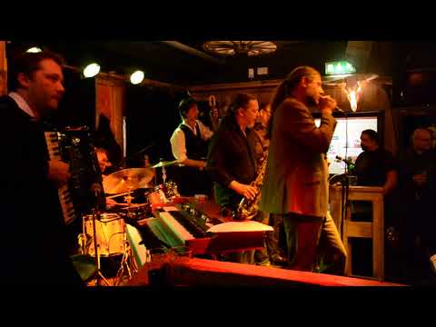 Kjell Gustavsson and The Rythm & Blues Orchestra