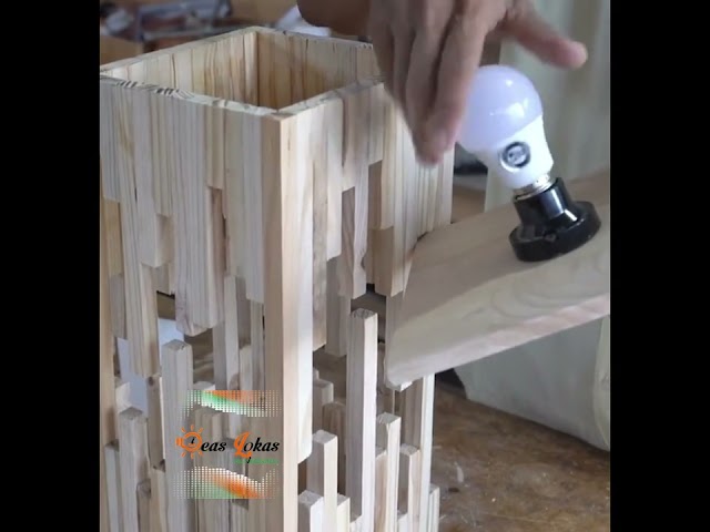 Vídeo relacionado con LOLIPPYY Placa de Madera Colgante Artesanal Única para Decoración de Tiendas Letrero Hecho Mano Placa de Madera Natural sin Terminar para Bricolaje y Manualidades