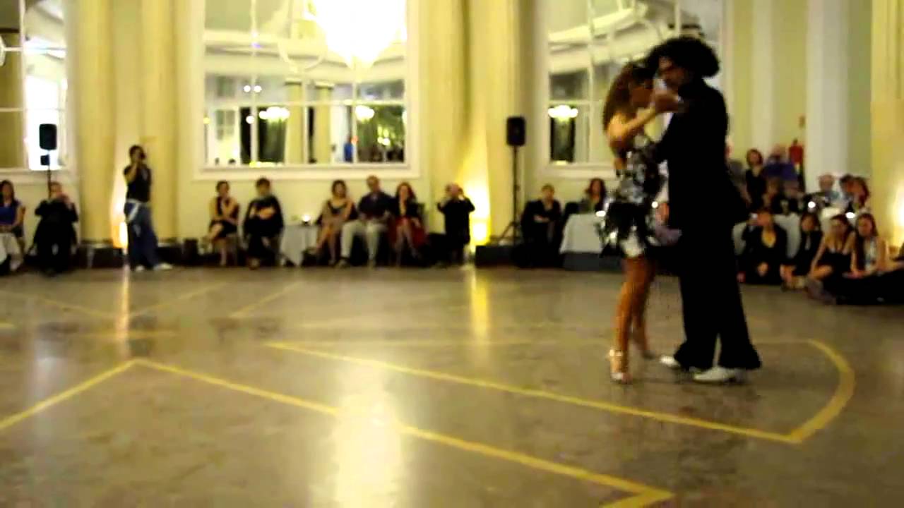 Sebastián Arce &  Mariana Montes   Pobre flor valsDe Angelis   Carlos Dante Julio Martel   ZARAGOZA ENERO 2010 xvid