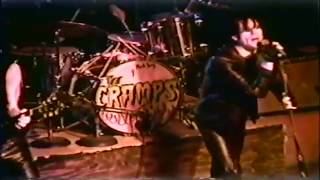 The Cramps - I Ain&#39;t Nothing But A Gore Hound