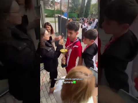 Okulu şampiyon yapış karşılanmak #futbol #okul #champions