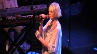 Sia - &quot;Distractions&quot;