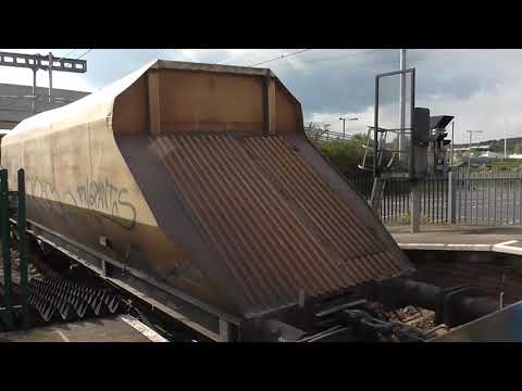 Freightliner Class 66 no: 66621 @ STJ {6B11} 29/04/2021.