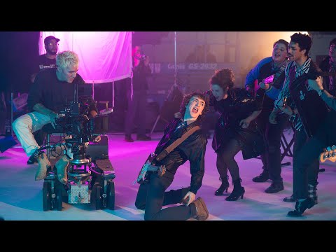 Behind-The-Scenes of Sing Street