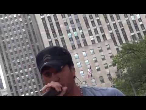 Enrique Iglesias on the Today Show - Part 2