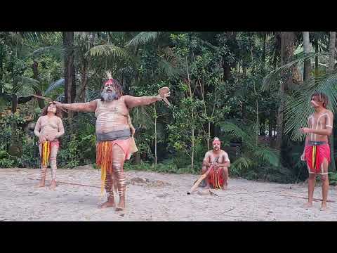 Currumbin Wildlife Sanctuary Aboriginals Show  #gold coast #currumbinwildlifesanctuary #world