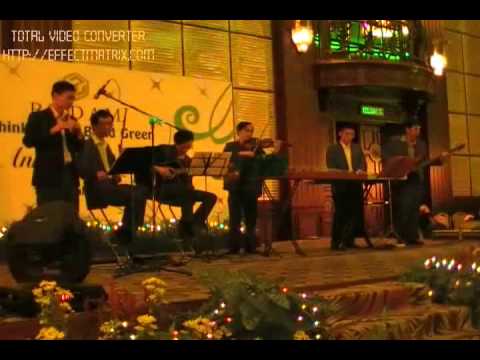 Eswest live fusion band