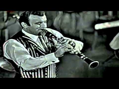 A Tribute to Mr. Acker Bilk 1929-2014