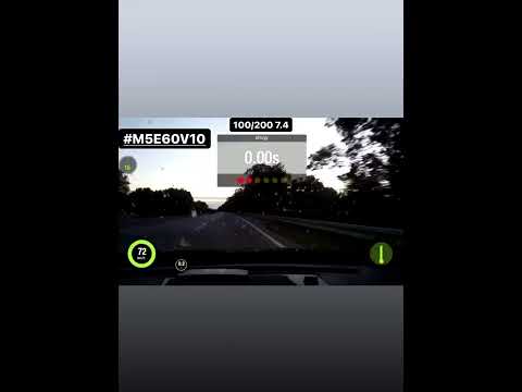 Bmw M5 e60 v10 on dragy race