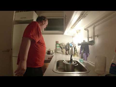 MongoTV_5606 - Mongo Madskole - FRIKADELLER Med RIS og BRUN SOVS