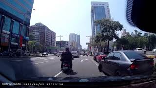 遇到搶車位的真的會氣死 遇到搶車位的真的會氣死