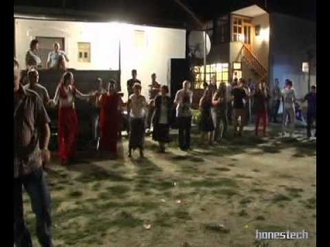 bosnjacko  sijelo  dzumbus  emil  i  jarani  bend