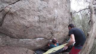 Video thumbnail of Perros de la noche, 6b+. Can Bruguera