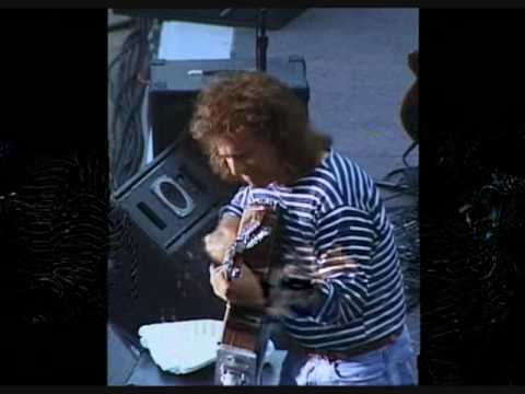 Into the Dream   from Imaginary Day Live   Pat Metheny 