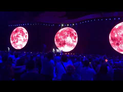 U2 - One Tree Hill The Joshua Tree Tour 12112019