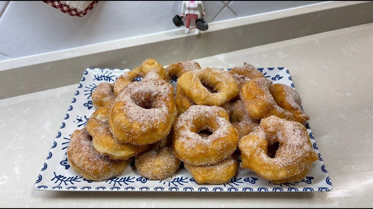 Watch BUÑUELOS DE FERIA Now BUÑUELOS DE FERIA
