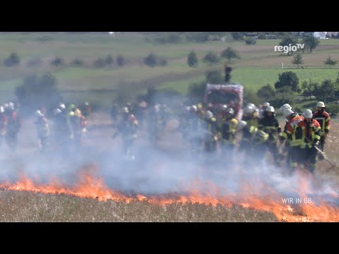 Üben am Strohfeuer | Wir in BB