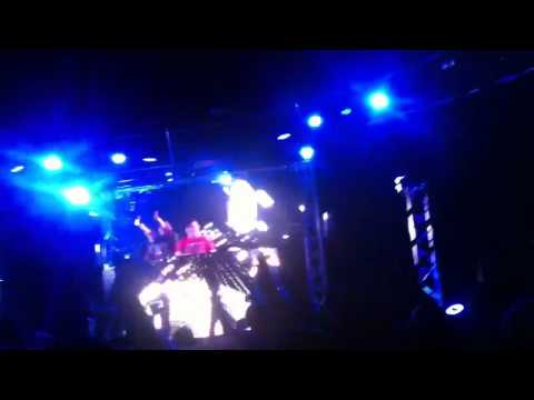 MS54 dropping Elektra Satellite, Armada Night Sydney