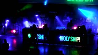 Major Lazer - Holy Ship 2013 - Heads will Roll / Jah No Partial / Pop That / Palance / Jump Around