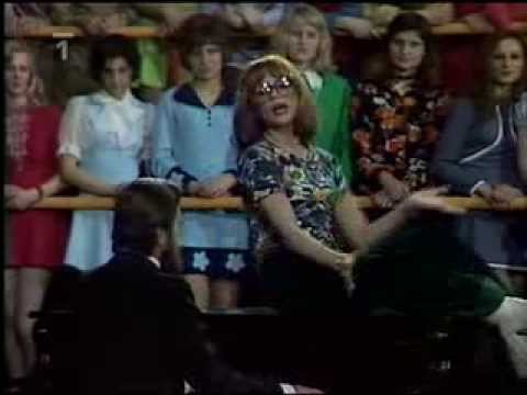 Naďa Urbánková - Máš v očích psáno, že jsi muž (1975)