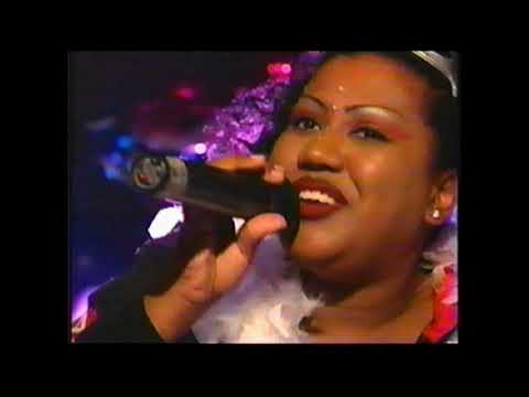 Love Inc - You're A Superstar (Live @ Bouge de Là)