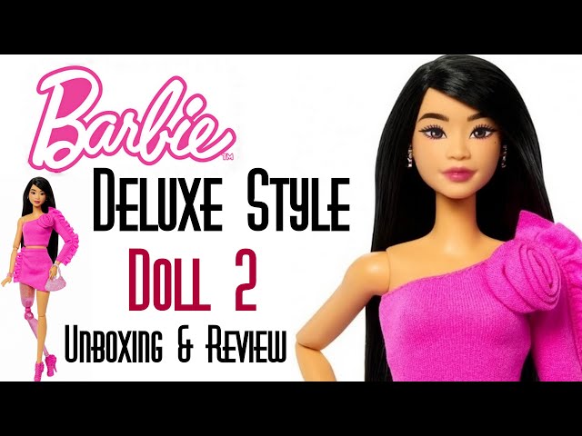 Vídeo relacionado con Barbie Deluxe Style Muñeca n.2 con Pelo Negro, Pierna protésica con Purpurina y Conjunto Barbiecore de Falda y Top Rosa con una Rosa de Adorno y Accesorios, HYV26