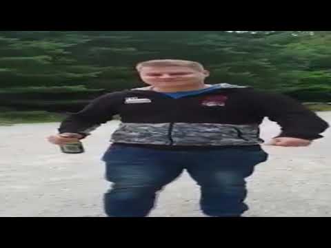 SZEROKI JOSIEK PIJE PIWO