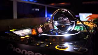 Eric Entrena vs David Amo and Julio Navas - Feel The Force