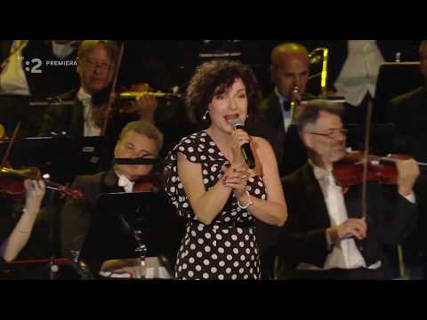 Beáta Dubasová - Pár nôt (Relácia Chlapčenský úsmev 2019)