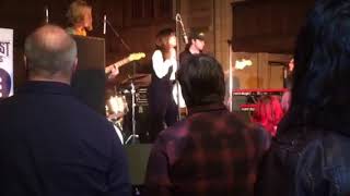 Nicole Atkins - Darkness Falls So Quiet