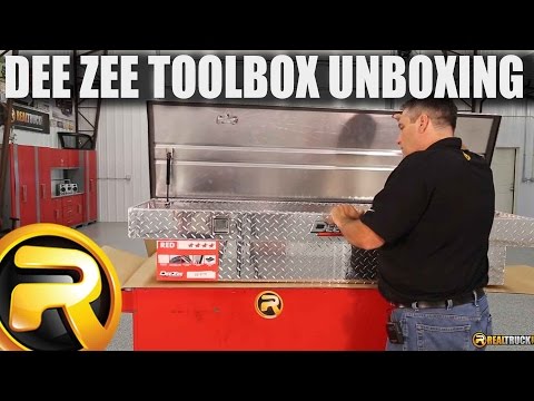 Dee Zee Red Label Single Lid Crossover Tool Boxes Unboxing