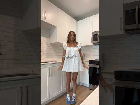 the model wore it with the straps up but it seems too short like that #styling #dress #outfits