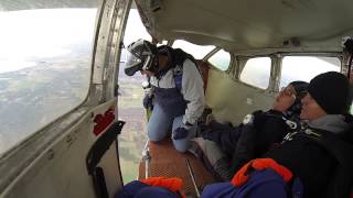 preview picture of video '2013 October 27: Jump 221 Exit Video from Cessna U206'