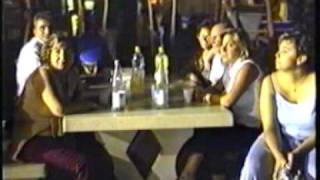 preview picture of video 'Hotel Acquamarina Viserba festa in spiaggia Bagno Pietro 2002.mpg'