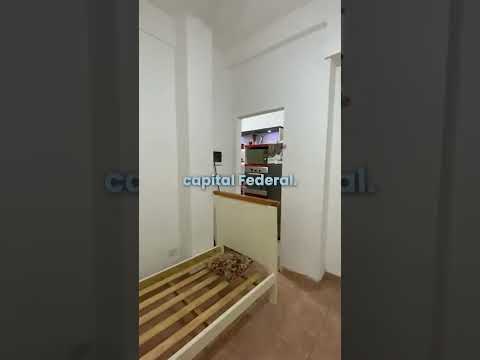 3 ambientes, ubicado en Montes de oca 1100, PB con patio, 100mt2 total, Apto credito, U$D 145.000