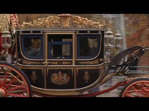 Sul-coreanos em Londres saúdam a visita de estado do presidente ao Reino Unido