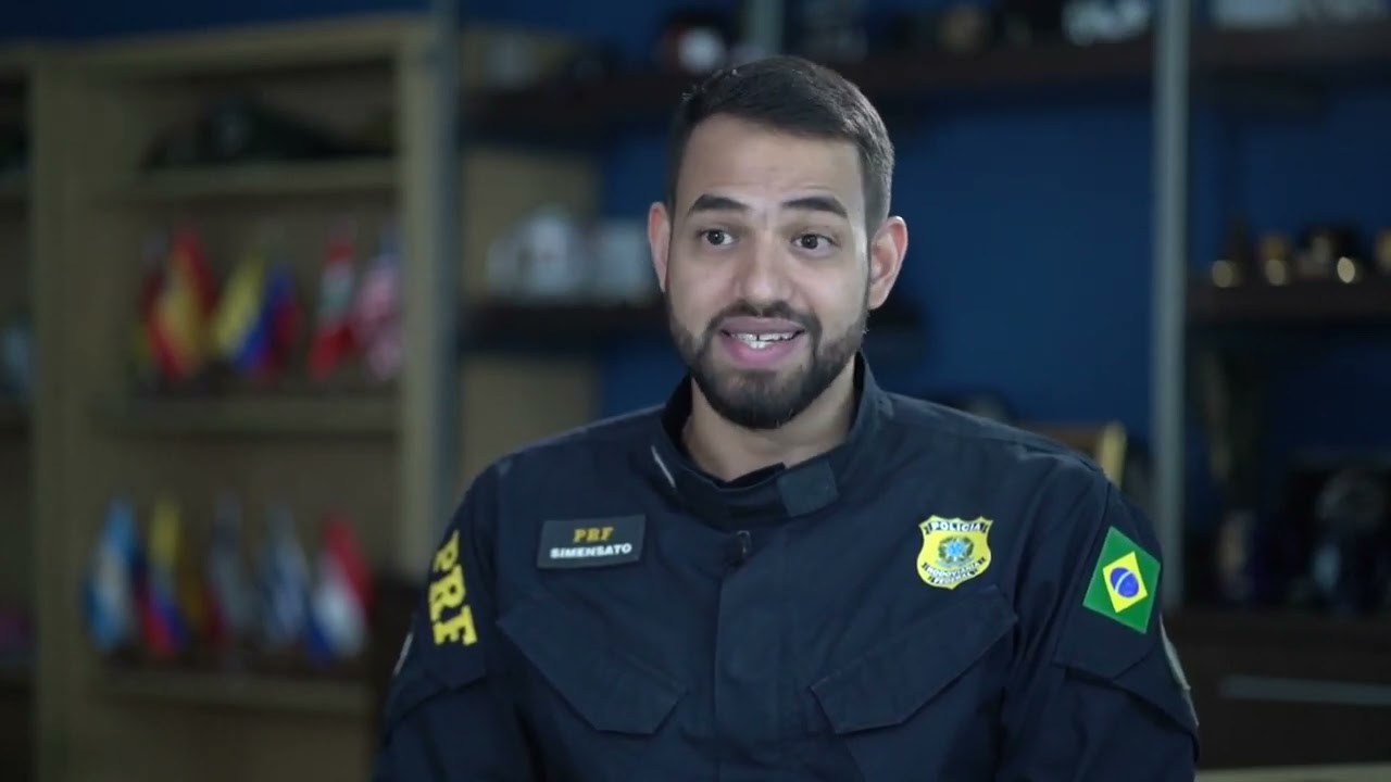 Matéria Fantástico (04/08) - O uso do cigarro eletrônico e seus malefícios