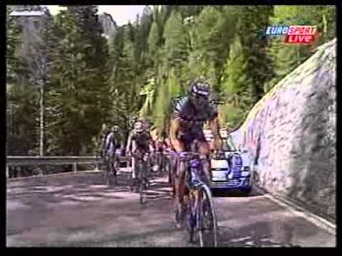 GIRO DE ITALIA 2002 CORVARA parte 1