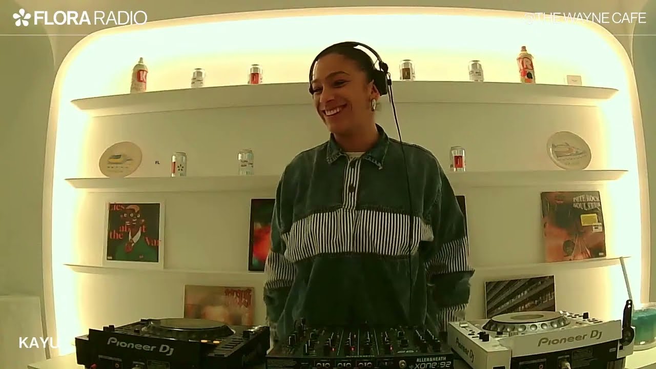 KAYU @FLORA RADIO